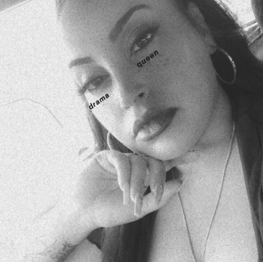 Meet your Posher, Yamika